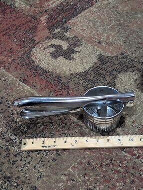 Stainless Steel Potato Ricer - Silver
